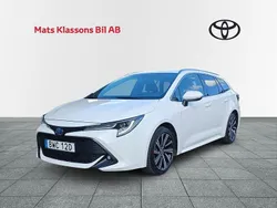 Vit Begagnad 2022 Toyota Corolla Style Kombi | 249 000 kr (Marknadspris)