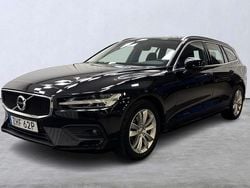 Svart Begagnad 2020 Volvo V60 Momentum Kombi | 299 900 kr (Bra pris)
