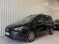 Svart Begagnad 2023 Mercedes Citan 112 Van | 249 000 kr (Marknadspris)