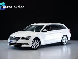 Vit Begagnad 2016 Skoda Superb Style Kombi | 179 800 kr (Marknadspris)
