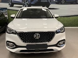 Vit (white) Begagnad 2021 MG EHS Luxury SUV | 269 900 kr (Lite dyr)