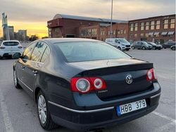 Grå Begagnad 2008 VW Passat Sportline Sedan | 15 000 kr (Superpris)