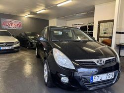 Svart Begagnad 2008 Hyundai i20 Premium Halvkombi | 35 900 kr (Marknadspris)
