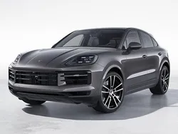 Grå Ny 2025 Porsche Cayenne SUV | 1 489 100 kr (Bra pris)