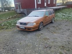 Begagnad 1998 Volvo V70 Kombi | 110 000 kr