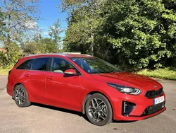 Röd Begagnad 2019 Kia Ceed Sportswagon GT-Line Kombi | 195 000 kr (Marknadspris)
