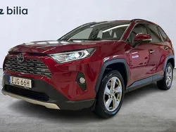 Röd Begagnad 2020 Toyota RAV4 Hybrid Executive SUV | 349 900 kr (Marknadspris)