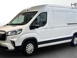 Vit Begagnad 2022 Maxus eDeliver 9 Van | 339 900 kr