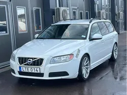 Vit Begagnad 2012 Volvo V70 Drive Kinetic Kombi | 80 000 kr (Marknadspris)
