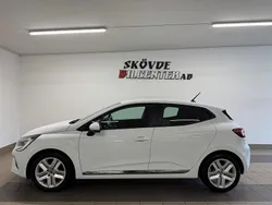 Vit Begagnad 2020 Renault Clio V Zen Halvkombi | 132 500 kr (Marknadspris)