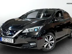 Svart (black) Begagnad 2021 Nissan Leaf Acenta Halvkombi | 179 900 kr (Marknadspris)