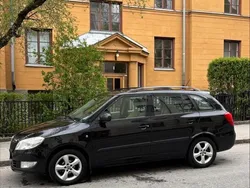 Svart Begagnad 2013 Skoda Fabia Elegance Kombi | 42 000 kr (Bra pris)