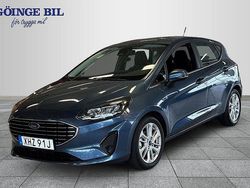 Blå Begagnad 2022 Ford Fiesta Titanium Halvkombi | 184 000 kr (Marknadspris)
