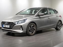Grå Begagnad 2021 Hyundai i20 Essential Halvkombi | 154 900 kr (Marknadspris)