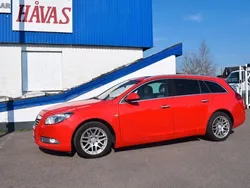 Röd Begagnad 2013 Opel Insignia Cosmo Kombi | 84 700 kr (Bra pris)