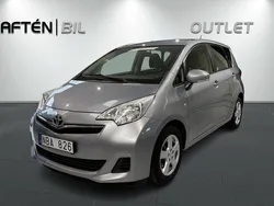 Ljusblå Begagnad 2012 Toyota Verso-S Minibuss | 89 900 kr (Marknadspris)