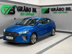 Mörkblå (blå) Begagnad 2017 Hyundai Ioniq Eco Sedan | 149 900 kr (Marknadspris)