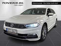 Vit (pure white) Begagnad 2017 VW Passat Highline Kombi | 194 900 kr (Marknadspris)