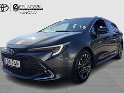 Mörkgrå Begagnad 2024 Toyota Corolla Style Kombi | 319 900 kr (Marknadspris)
