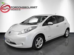 Vit Begagnad 2013 Nissan Leaf Halvkombi | 64 900 kr (Marknadspris)