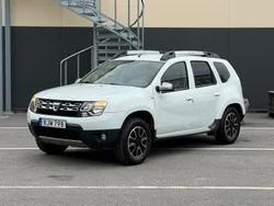Vit Begagnad 2017 Dacia Duster SUV | 99 400 kr (Marknadspris)