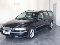 Svart Begagnad 2003 Volvo V70 Business Edition Kombi | 29 900 kr
