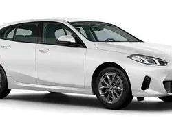 Vit Ny 2025 BMW 120 Halvkombi | 391 300 kr