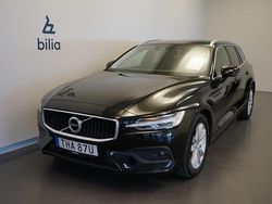 Svart Begagnad 2021 Volvo V60 Momentum Kombi | 299 500 kr (Bra pris)