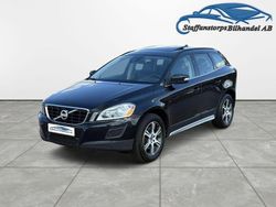 Svart Begagnad 2012 Volvo XC60 SUV | 124 500 kr (Marknadspris)