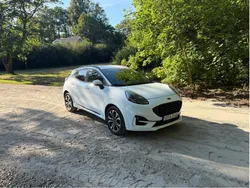 Vit Begagnad 2020 Ford Puma ST-Line SUV | 149 000 kr