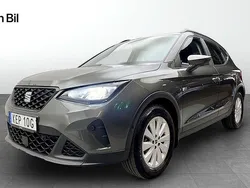 Grå Begagnad 2024 Seat Arona Style SUV | 214 900 kr (Marknadspris)