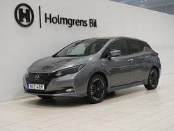 Grå Begagnad 2022 Nissan Leaf N-Connecta Halvkombi | 174 800 kr (Marknadspris)