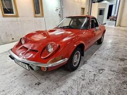 Röd Begagnad 1970 Opel GT Sportkupé | 135 000 kr