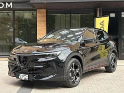 Svart Ny 2024 Alfa Romeo GT Junior Edizione Speciale SUV | 398 730 kr