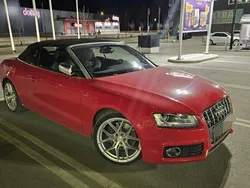 Röd Begagnad 2010 Audi S5 Cabriolet Cab | 145 000 kr