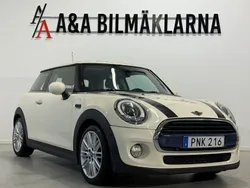 Vit Begagnad 2016 Mini Cooper Pepper Halvkombi | 89 900 kr (Marknadspris)