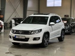 Vit Begagnad 2015 VW Tiguan R-line SUV | 149 900 kr (Marknadspris)