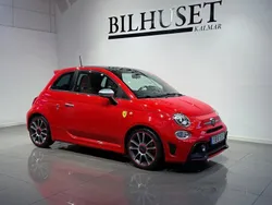 Röd Begagnad 2017 Abarth 595 Turismo Halvkombi | 159 900 kr