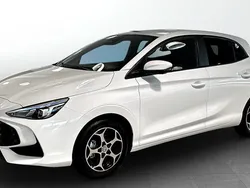 Vit Ny 2024 MG MG3 Luxury Halvkombi | 284 990 kr (Marknadspris)