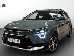 Mörkgrön Begagnad 2023 Kia Niro SUV | 329 900 kr (Marknadspris)