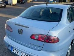 Blå Begagnad 2005 Seat Cordoba Sedan | 28 500 kr