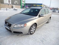 Ljusbrun Begagnad 2010 Volvo V70 Momentum Kombi | 79 500 kr (Lite dyr)