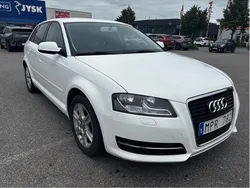 Vit Begagnad 2011 Audi A3 Sportback Attraction Halvkombi | 55 000 kr (Marknadspris)