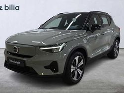 Grön Begagnad 2022 Volvo XC40 Core SUV | 349 000 kr