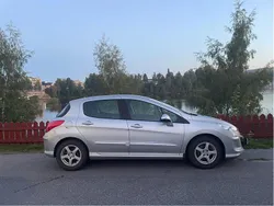 Begagnad 2010 Peugeot 308 Halvkombi | 25 000 kr