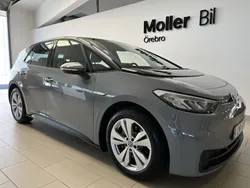 Grå (moonstone grey black) Begagnad 2022 VW ID.3 Pro Performance Halvkombi | 269 500 kr (Marknadspris)