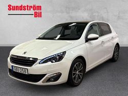 Vit Begagnad 2015 Peugeot 308 Allure Halvkombi | 79 900 kr (Marknadspris)