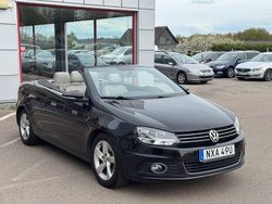 Svart Begagnad 2011 VW Eos Cab | 99 000 kr (Lite dyr)