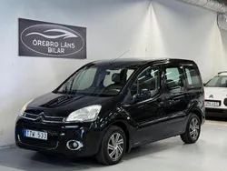 Svart Begagnad 2013 Citroën Berlingo Minibuss | 74 900 kr (Marknadspris)