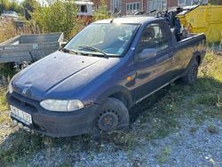 Blå Begagnad 2002 Fiat Strada Van | 3 500 kr